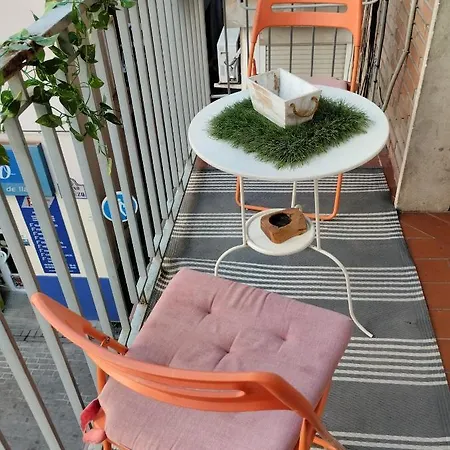 Céntrico Piso Con Aparcamiento Gratuito * Granada