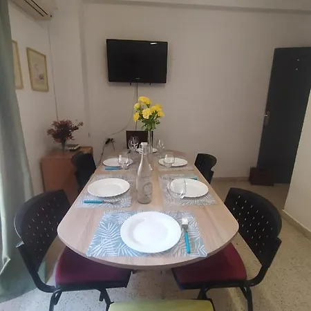 Centrico Piso Con Aparcamiento Gratuito * גרנדה