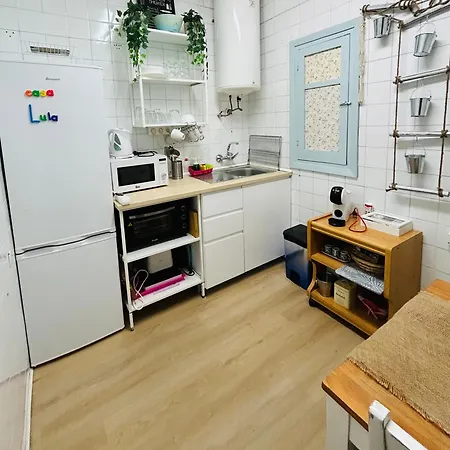 Céntrico Piso Con Aparcamiento Gratuito Granada